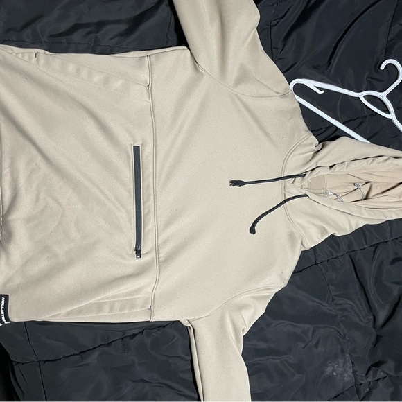 Hollister hoodies - Picture 5 of 8